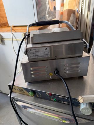 Grill Eléctrico Profesional