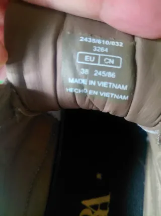 Zapatillas Zara Beige y Marrón