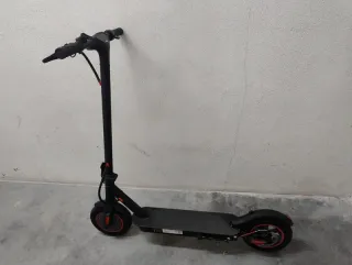 Patinete Eléctrico Negro