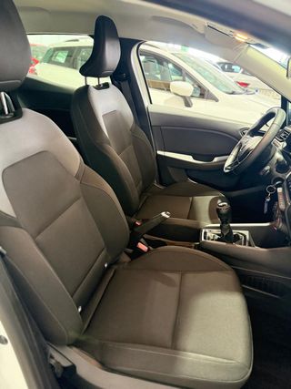 Renault Clio Business Blue dCi 74kW (100CV)