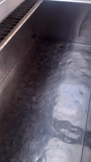 NEVERA BOTELLERO MUY CUIDADA