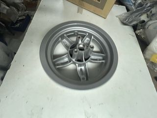 Llanta Daelim Daystar Delantera