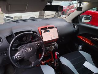 Toyota Urban Cruiser 2013