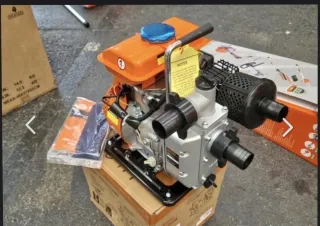 Bomba de agua gasolina