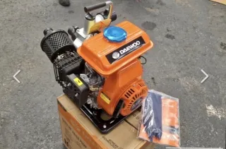 Bomba de agua gasolina