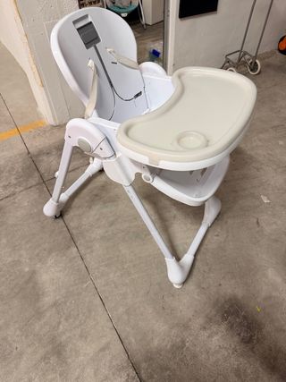 Trona infantil blanca