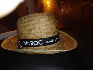 Sombrero de paja estilo cowboy