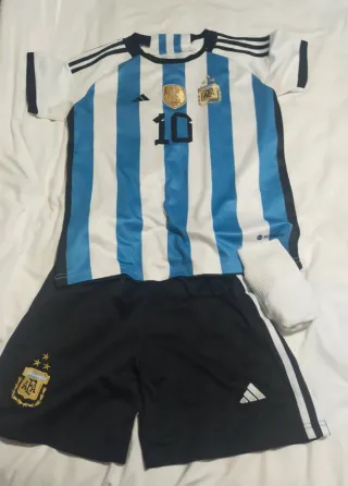 Equipación Fútbol Argentina Talla 10