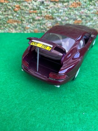 Aston Martin DB7 Vantage – Maisto – Escala 1:18