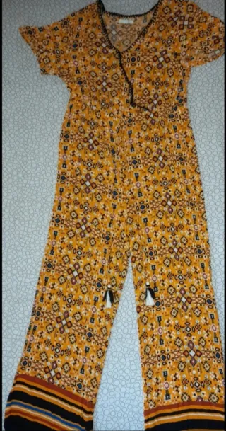 Mono estampado amarillo talla XL/42