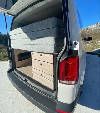 Volkswagen Caravelle 2021 T6