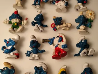 20 Figuras de Los Pitufos