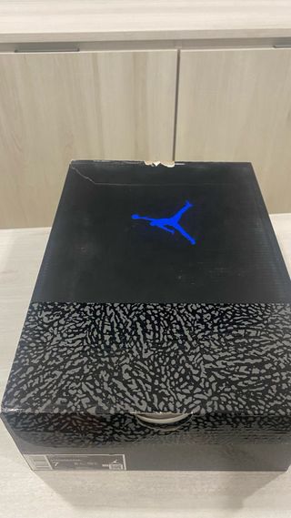 Jordan 3 Midnight Talla 40