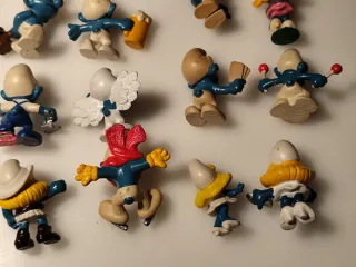 20 Figuras de Pitufos Coleccionables