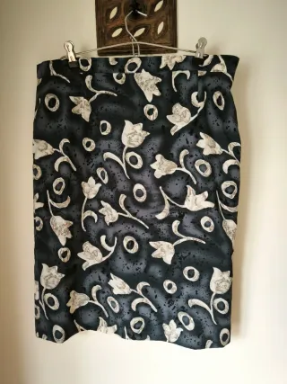 Conjunto Saia e Blusa Estampado