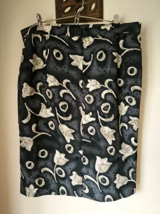 Conjunto Saia e Blusa Estampado