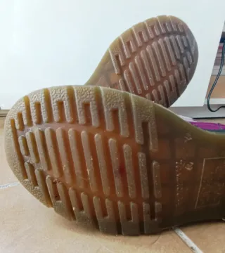 Botas Dr. Martens Moradas Charol