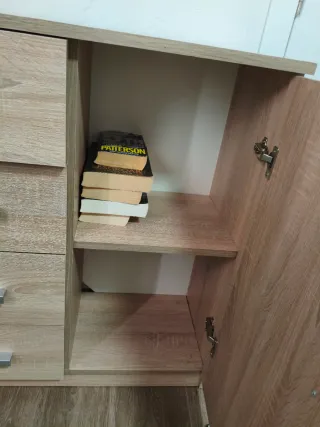 Mueble de madera