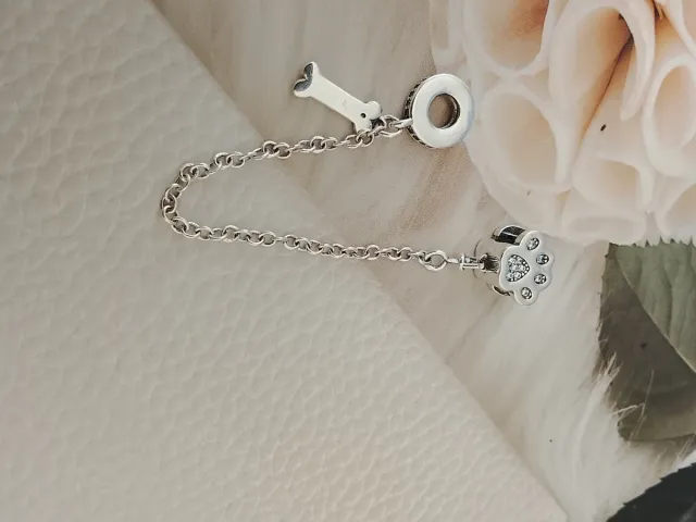 Cadena seguridad para pulsera Pandora