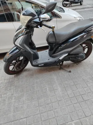 Sym Symphony ST 125 Negra