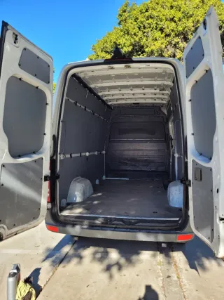 Mercedes-Benz Sprinter 2012