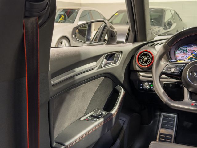 Audi A3 RS 3 2.5 TFSI quattro S tronic Sportback