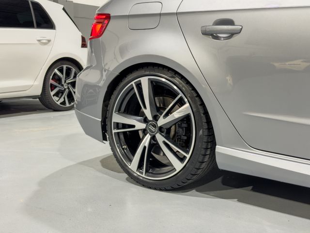 Audi A3 RS 3 2.5 TFSI quattro S tronic Sportback