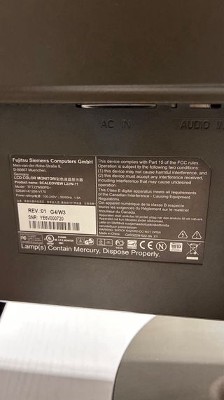 Monitor Fujitsu Siemens Plata y Negro