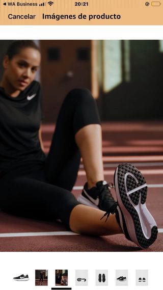 Nike Revolution 8 Mujer Negro/Blanco