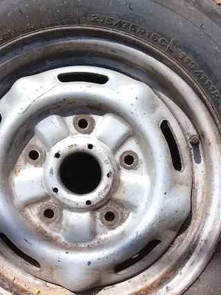 Rueda Furgón Ford Transit 215/75R16C