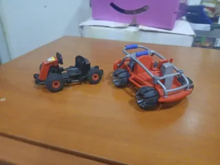 2 Buggies Playmobil los 2 = 5€