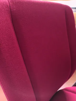 Silla de oficina roja