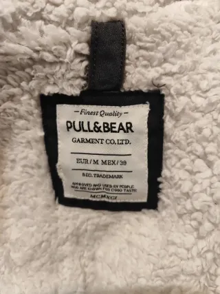 Abrigo con capucha Pull&Bear