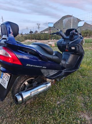 Suzuki Burgman 400