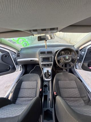 Despiece Skoda Octavia 1Z3 1.6 Inyección Año 2009