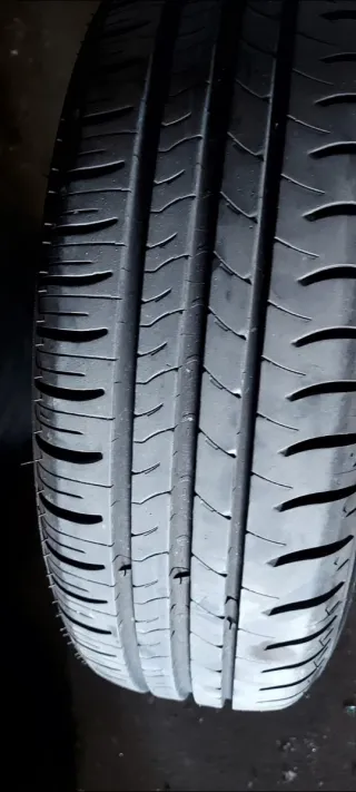 175/65 R15 88H