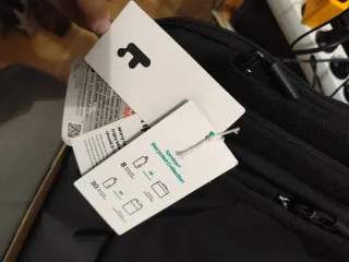 Mochila Tomtoc 40L Viaje Multiusos Negra