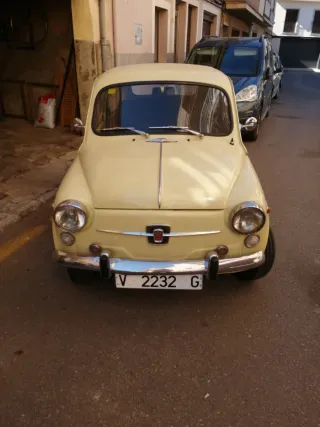 SEAT 600 L especial 1973