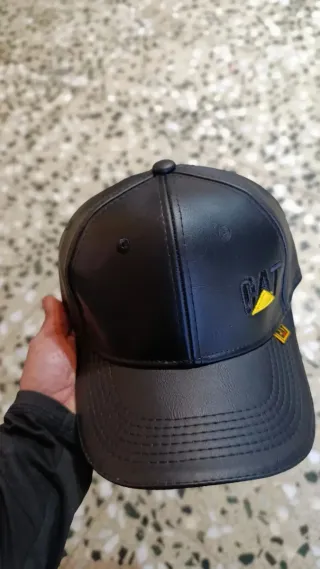 Gorra FOX Blanca y Negra Importada