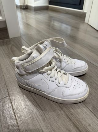 Zapatillas altas Nike blancas
