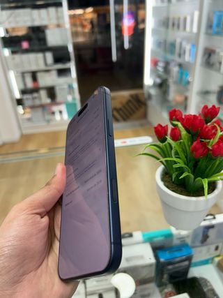 Apple iPhone 17 Pro Max 256GB - 9 cicli di carica