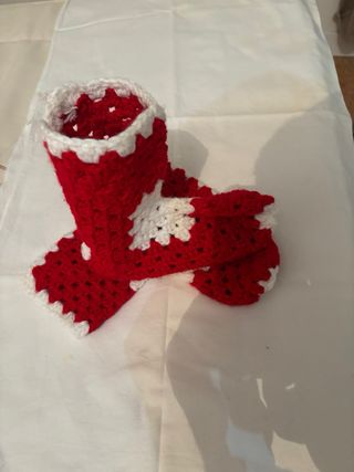 Patucos de crochet multicolor