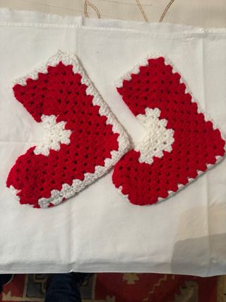 Patucos de crochet multicolor