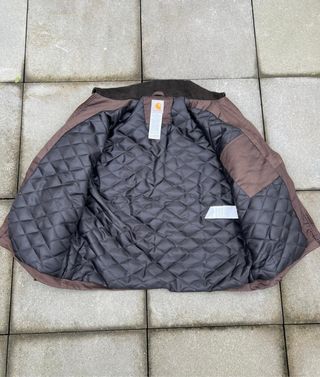 Casaco Carhartt Castanho