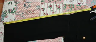 Cárdigan H&M Negro Botones Dorados