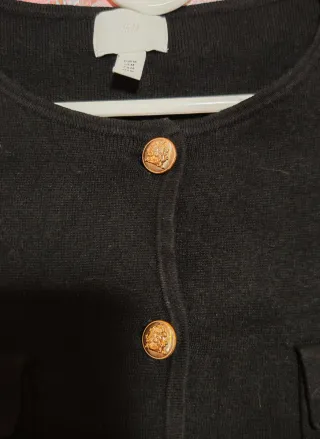 Cárdigan H&M Negro Botones Dorados