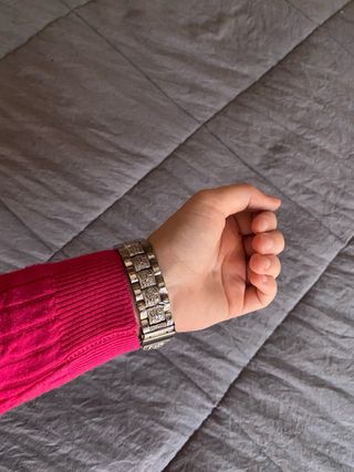 Reloj plateado brillante para mujer