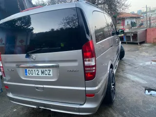 Mercedes-Benz Viano 2013