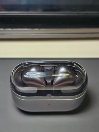 Samsung Galaxy Buds 3 Pro - SEMINUEVOS