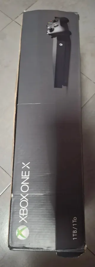 Caja Xbox One X 1TB